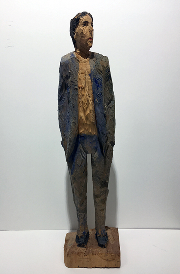 Mann mit Weste, Holz bemalt, 50 cm - Galerie Wroblowski